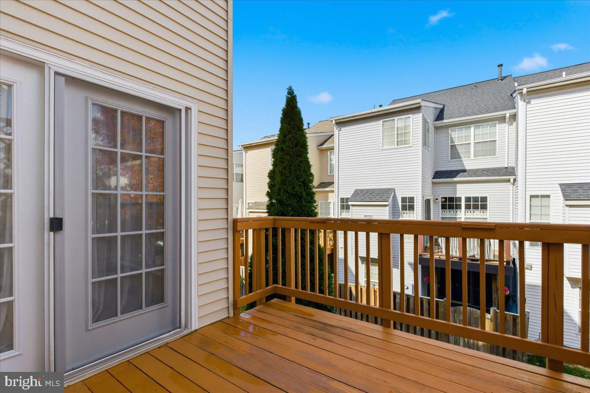 6636 HUNTER CREEK LN, ALEXANDRIA, Virginia 22315, 3 Bedrooms Bedrooms, ,3 BathroomsBathrooms,Residential,For sale,6636 HUNTER CREEK LN,VAFX2276974 MLS # VAFX2276974 6636 HUNTER CREEK LN, ALEXANDRIA, Virginia 22315, 3 Bedrooms Bedrooms, ,3 BathroomsBathrooms,Residential,For sale,6636 HUNTER CREEK LN,VAFX2276974 MLS # VAFX2276974