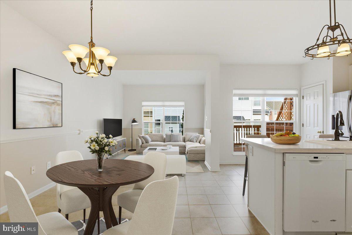 6636 HUNTER CREEK LN, ALEXANDRIA, Virginia 22315, 3 Bedrooms Bedrooms, ,3 BathroomsBathrooms,Residential,For sale,6636 HUNTER CREEK LN,VAFX2276974 MLS # VAFX2276974 6636 HUNTER CREEK LN, ALEXANDRIA, Virginia 22315, 3 Bedrooms Bedrooms, ,3 BathroomsBathrooms,Residential,For sale,6636 HUNTER CREEK LN,VAFX2276974 MLS # VAFX2276974