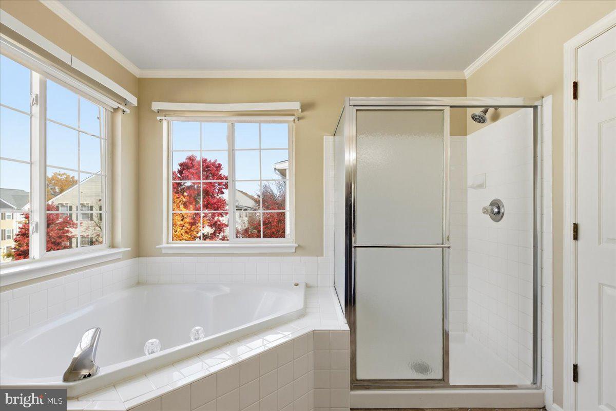 6636 HUNTER CREEK LN, ALEXANDRIA, Virginia 22315, 3 Bedrooms Bedrooms, ,3 BathroomsBathrooms,Residential,For sale,6636 HUNTER CREEK LN,VAFX2276974 MLS # VAFX2276974 6636 HUNTER CREEK LN, ALEXANDRIA, Virginia 22315, 3 Bedrooms Bedrooms, ,3 BathroomsBathrooms,Residential,For sale,6636 HUNTER CREEK LN,VAFX2276974 MLS # VAFX2276974