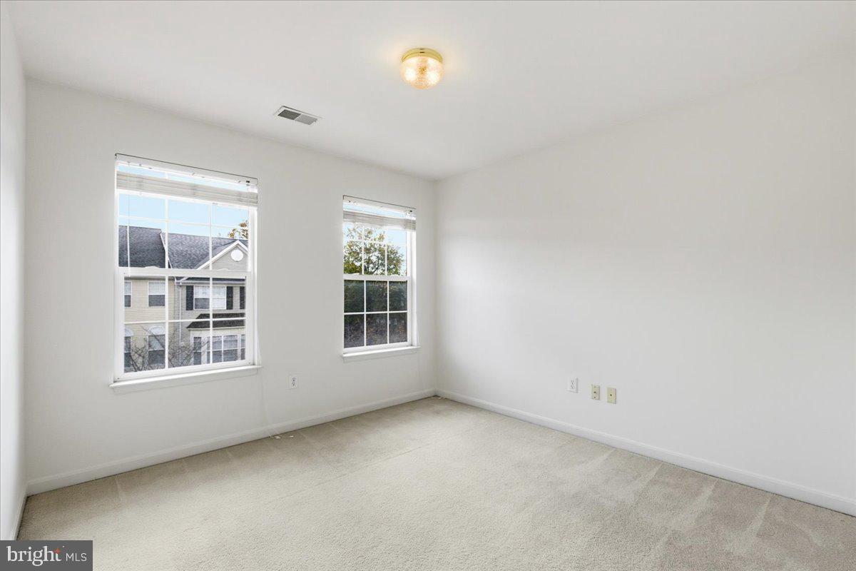 6636 HUNTER CREEK LN, ALEXANDRIA, Virginia 22315, 3 Bedrooms Bedrooms, ,3 BathroomsBathrooms,Residential,For sale,6636 HUNTER CREEK LN,VAFX2276974 MLS # VAFX2276974 6636 HUNTER CREEK LN, ALEXANDRIA, Virginia 22315, 3 Bedrooms Bedrooms, ,3 BathroomsBathrooms,Residential,For sale,6636 HUNTER CREEK LN,VAFX2276974 MLS # VAFX2276974