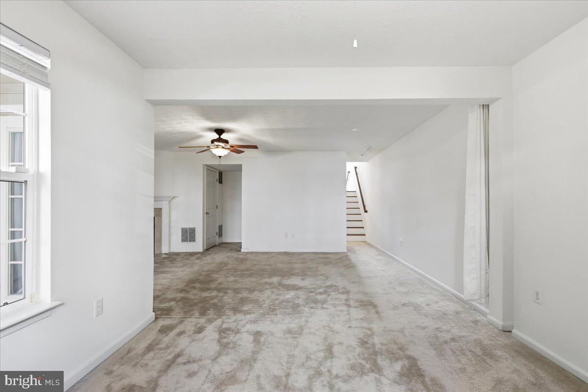 6636 HUNTER CREEK LN, ALEXANDRIA, Virginia 22315, 3 Bedrooms Bedrooms, ,3 BathroomsBathrooms,Residential,For sale,6636 HUNTER CREEK LN,VAFX2276974 MLS # VAFX2276974 6636 HUNTER CREEK LN, ALEXANDRIA, Virginia 22315, 3 Bedrooms Bedrooms, ,3 BathroomsBathrooms,Residential,For sale,6636 HUNTER CREEK LN,VAFX2276974 MLS # VAFX2276974