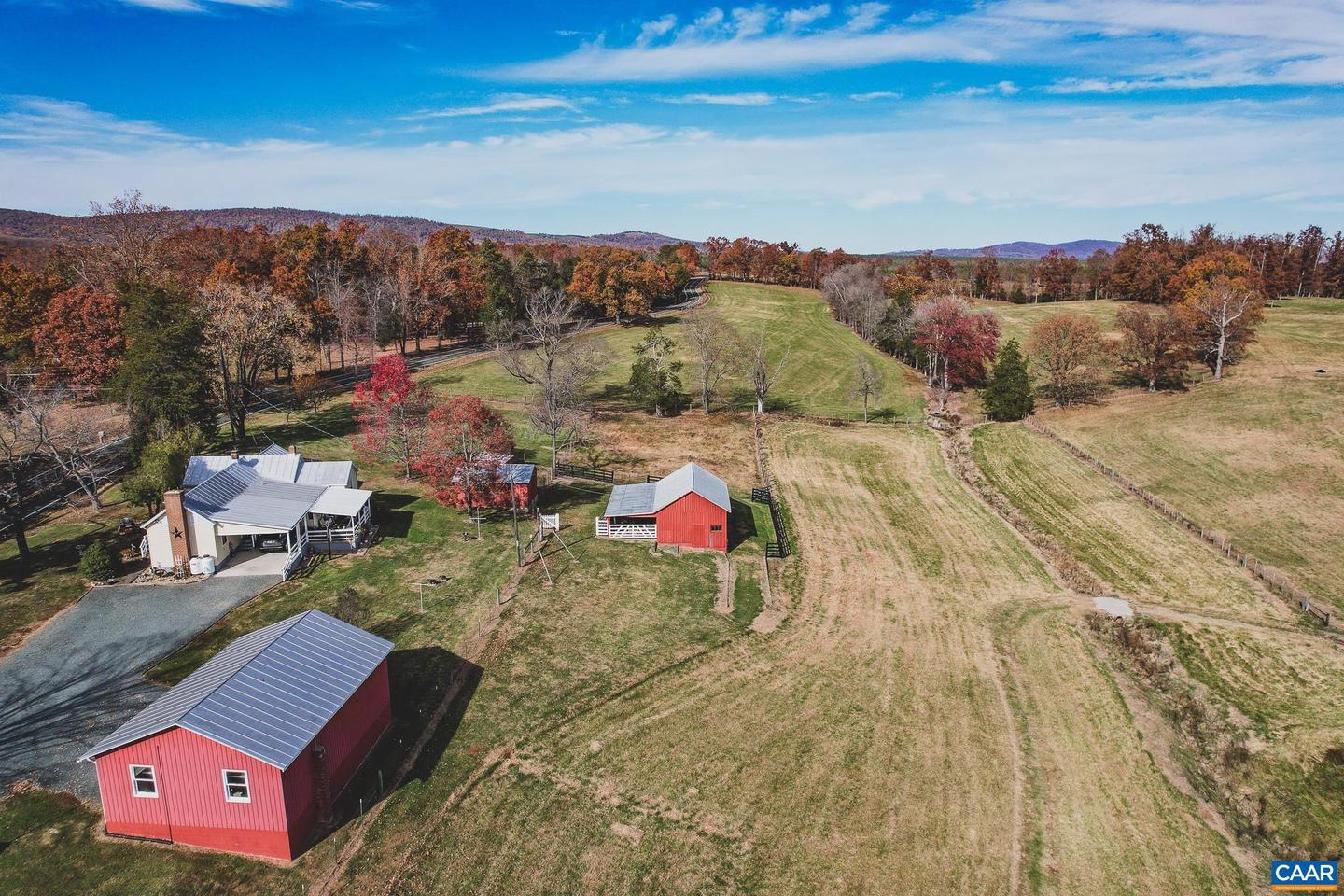 3785 ROLLING RD S, SCOTTSVILLE, Virginia 24590, 2 Bedrooms Bedrooms, ,1 BathroomBathrooms,Farm,For sale,3785 ROLLING RD S,670836 MLS # 670836 3785 ROLLING RD S, SCOTTSVILLE, Virginia 24590, 2 Bedrooms Bedrooms, ,1 BathroomBathrooms,Farm,For sale,3785 ROLLING RD S,670836 MLS # 670836