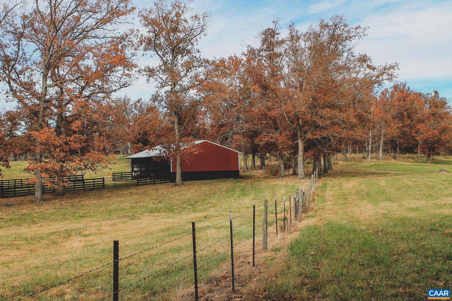 3785 ROLLING RD S, SCOTTSVILLE, Virginia 24590, 2 Bedrooms Bedrooms, ,1 BathroomBathrooms,Farm,For sale,3785 ROLLING RD S,670836 MLS # 670836 3785 ROLLING RD S, SCOTTSVILLE, Virginia 24590, 2 Bedrooms Bedrooms, ,1 BathroomBathrooms,Farm,For sale,3785 ROLLING RD S,670836 MLS # 670836