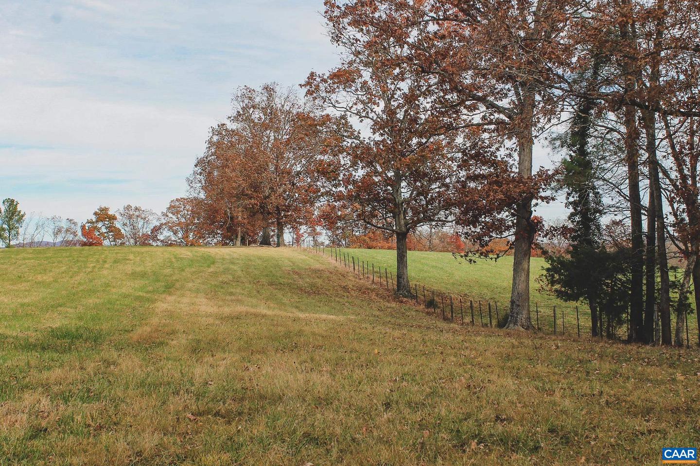 3785 ROLLING RD S, SCOTTSVILLE, Virginia 24590, 2 Bedrooms Bedrooms, ,1 BathroomBathrooms,Farm,For sale,3785 ROLLING RD S,670836 MLS # 670836 3785 ROLLING RD S, SCOTTSVILLE, Virginia 24590, 2 Bedrooms Bedrooms, ,1 BathroomBathrooms,Farm,For sale,3785 ROLLING RD S,670836 MLS # 670836