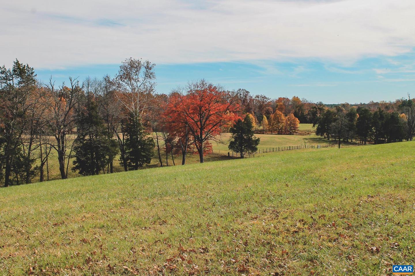 3785 ROLLING RD S, SCOTTSVILLE, Virginia 24590, 2 Bedrooms Bedrooms, ,1 BathroomBathrooms,Farm,For sale,3785 ROLLING RD S,670836 MLS # 670836 3785 ROLLING RD S, SCOTTSVILLE, Virginia 24590, 2 Bedrooms Bedrooms, ,1 BathroomBathrooms,Farm,For sale,3785 ROLLING RD S,670836 MLS # 670836