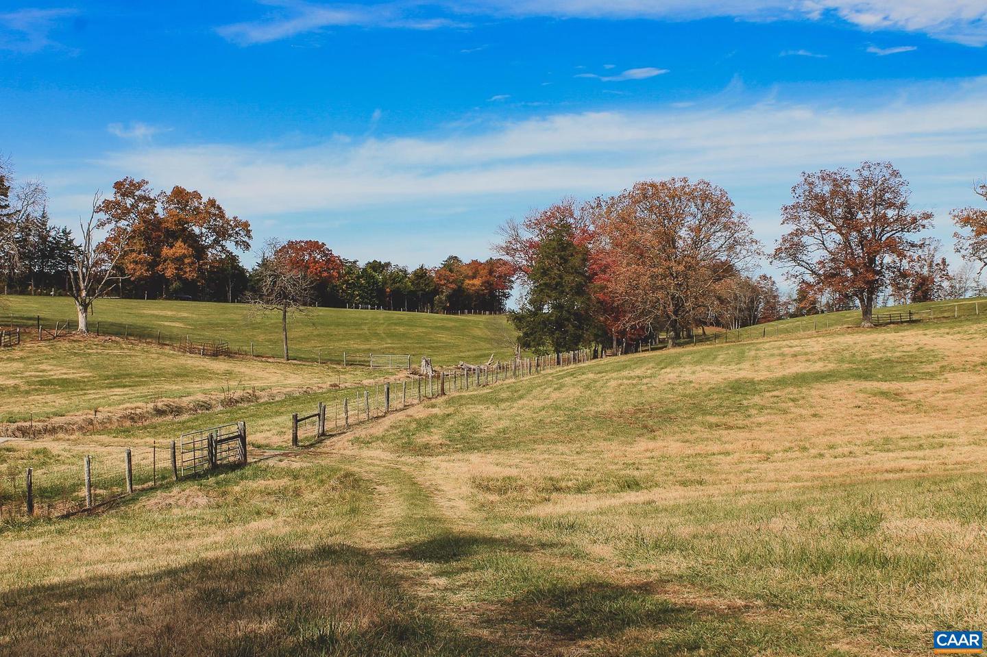 3785 ROLLING RD S, SCOTTSVILLE, Virginia 24590, 2 Bedrooms Bedrooms, ,1 BathroomBathrooms,Farm,For sale,3785 ROLLING RD S,670836 MLS # 670836 3785 ROLLING RD S, SCOTTSVILLE, Virginia 24590, 2 Bedrooms Bedrooms, ,1 BathroomBathrooms,Farm,For sale,3785 ROLLING RD S,670836 MLS # 670836