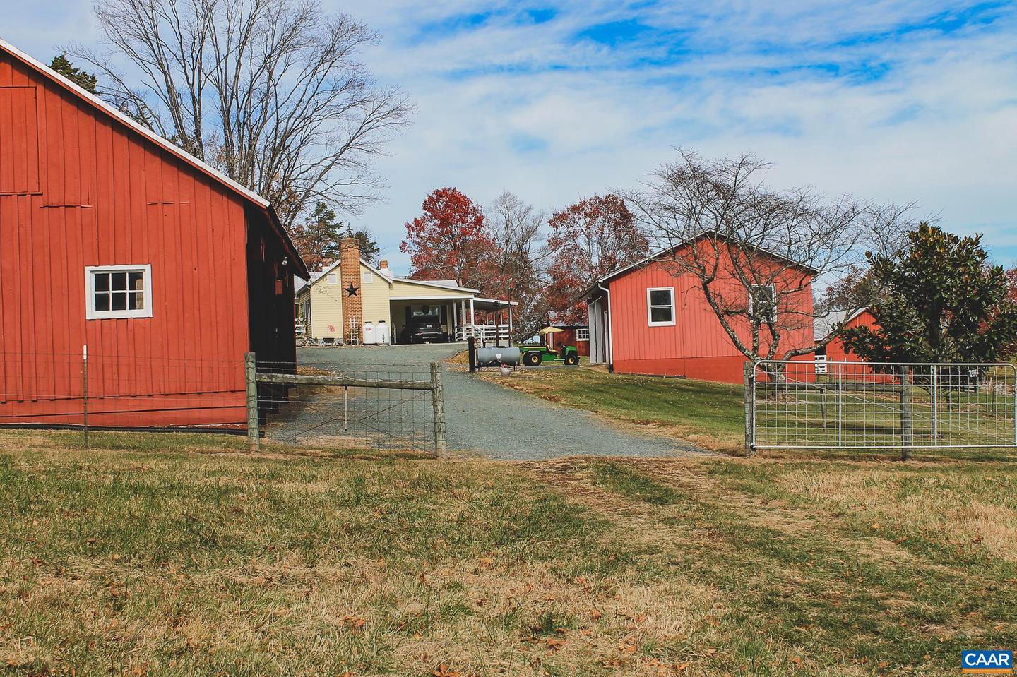 3785 ROLLING RD S, SCOTTSVILLE, Virginia 24590, 2 Bedrooms Bedrooms, ,1 BathroomBathrooms,Farm,For sale,3785 ROLLING RD S,670836 MLS # 670836 3785 ROLLING RD S, SCOTTSVILLE, Virginia 24590, 2 Bedrooms Bedrooms, ,1 BathroomBathrooms,Farm,For sale,3785 ROLLING RD S,670836 MLS # 670836