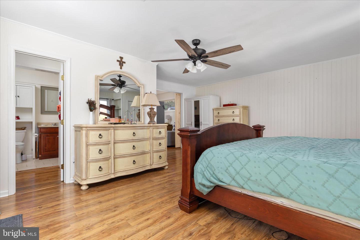 2113 GORE DR, HAYMARKET, Virginia 20169, 4 Bedrooms Bedrooms, ,2 BathroomsBathrooms,Residential,For sale,2113 GORE DR,VAPW2106980 MLS # VAPW2106980 2113 GORE DR, HAYMARKET, Virginia 20169, 4 Bedrooms Bedrooms, ,2 BathroomsBathrooms,Residential,For sale,2113 GORE DR,VAPW2106980 MLS # VAPW2106980