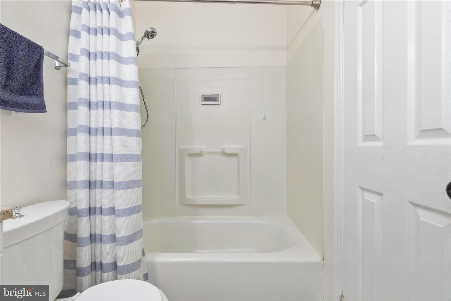 2113 GORE DR, HAYMARKET, Virginia 20169, 4 Bedrooms Bedrooms, ,2 BathroomsBathrooms,Residential,For sale,2113 GORE DR,VAPW2106980 MLS # VAPW2106980 2113 GORE DR, HAYMARKET, Virginia 20169, 4 Bedrooms Bedrooms, ,2 BathroomsBathrooms,Residential,For sale,2113 GORE DR,VAPW2106980 MLS # VAPW2106980