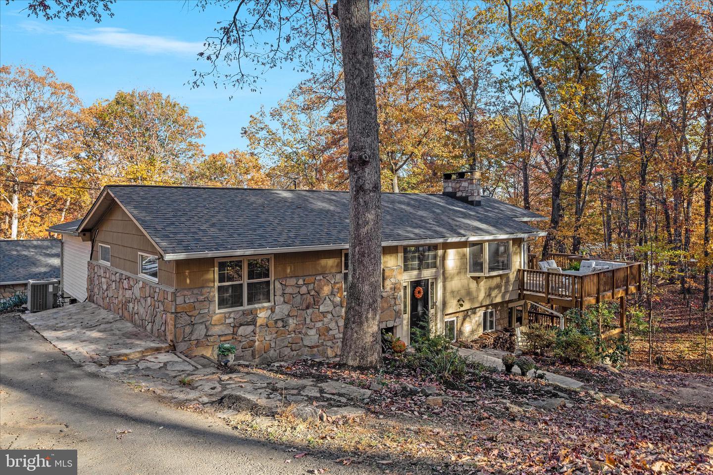 2113 GORE DR, HAYMARKET, Virginia 20169, 4 Bedrooms Bedrooms, ,2 BathroomsBathrooms,Residential,For sale,2113 GORE DR,VAPW2106980 MLS # VAPW2106980 2113 GORE DR, HAYMARKET, Virginia 20169, 4 Bedrooms Bedrooms, ,2 BathroomsBathrooms,Residential,For sale,2113 GORE DR,VAPW2106980 MLS # VAPW2106980