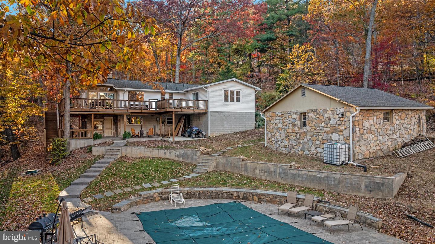 2113 GORE DR, HAYMARKET, Virginia 20169, 4 Bedrooms Bedrooms, ,2 BathroomsBathrooms,Residential,For sale,2113 GORE DR,VAPW2106980 MLS # VAPW2106980 2113 GORE DR, HAYMARKET, Virginia 20169, 4 Bedrooms Bedrooms, ,2 BathroomsBathrooms,Residential,For sale,2113 GORE DR,VAPW2106980 MLS # VAPW2106980