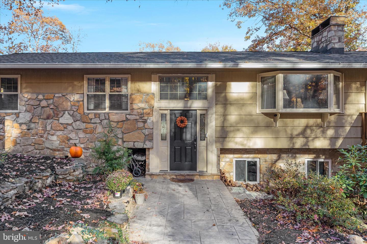 2113 GORE DR, HAYMARKET, Virginia 20169, 4 Bedrooms Bedrooms, ,2 BathroomsBathrooms,Residential,For sale,2113 GORE DR,VAPW2106980 MLS # VAPW2106980 2113 GORE DR, HAYMARKET, Virginia 20169, 4 Bedrooms Bedrooms, ,2 BathroomsBathrooms,Residential,For sale,2113 GORE DR,VAPW2106980 MLS # VAPW2106980