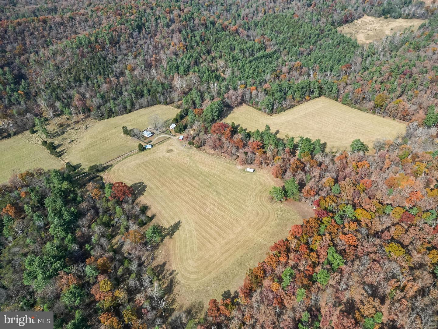 19442 RUNIONS CREEK RD, BROADWAY, Virginia 22815, 4 Bedrooms Bedrooms, ,1 BathroomBathrooms,Residential,For sale,19442 RUNIONS CREEK RD,VARO2002676 MLS # VARO2002676 19442 RUNIONS CREEK RD, BROADWAY, Virginia 22815, 4 Bedrooms Bedrooms, ,1 BathroomBathrooms,Residential,For sale,19442 RUNIONS CREEK RD,VARO2002676 MLS # VARO2002676