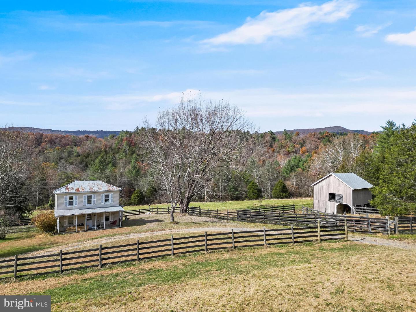 19442 RUNIONS CREEK RD, BROADWAY, Virginia 22815, 4 Bedrooms Bedrooms, ,1 BathroomBathrooms,Residential,For sale,19442 RUNIONS CREEK RD,VARO2002676 MLS # VARO2002676 19442 RUNIONS CREEK RD, BROADWAY, Virginia 22815, 4 Bedrooms Bedrooms, ,1 BathroomBathrooms,Residential,For sale,19442 RUNIONS CREEK RD,VARO2002676 MLS # VARO2002676