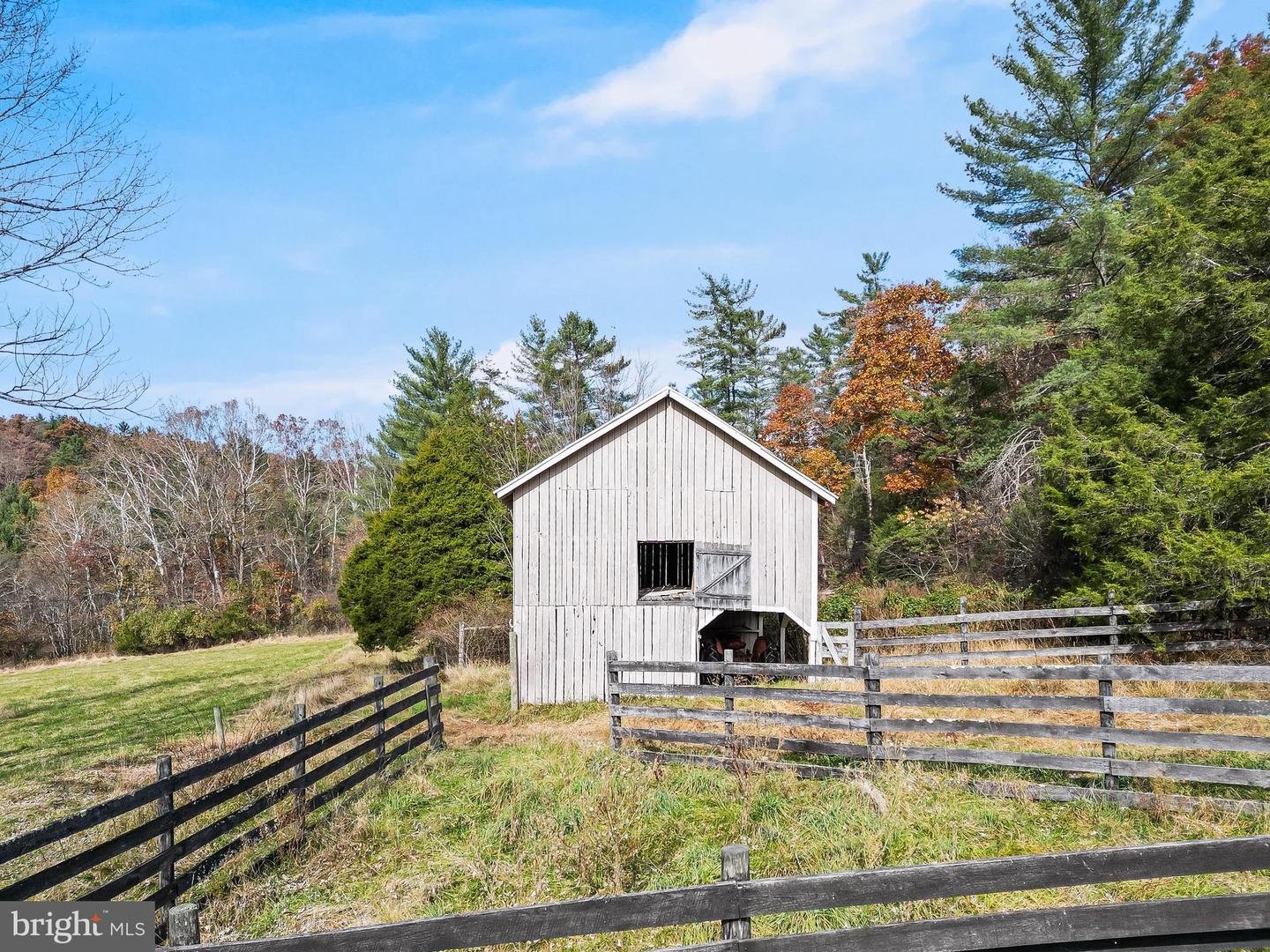 19442 RUNIONS CREEK RD, BROADWAY, Virginia 22815, 4 Bedrooms Bedrooms, ,1 BathroomBathrooms,Residential,For sale,19442 RUNIONS CREEK RD,VARO2002676 MLS # VARO2002676 19442 RUNIONS CREEK RD, BROADWAY, Virginia 22815, 4 Bedrooms Bedrooms, ,1 BathroomBathrooms,Residential,For sale,19442 RUNIONS CREEK RD,VARO2002676 MLS # VARO2002676