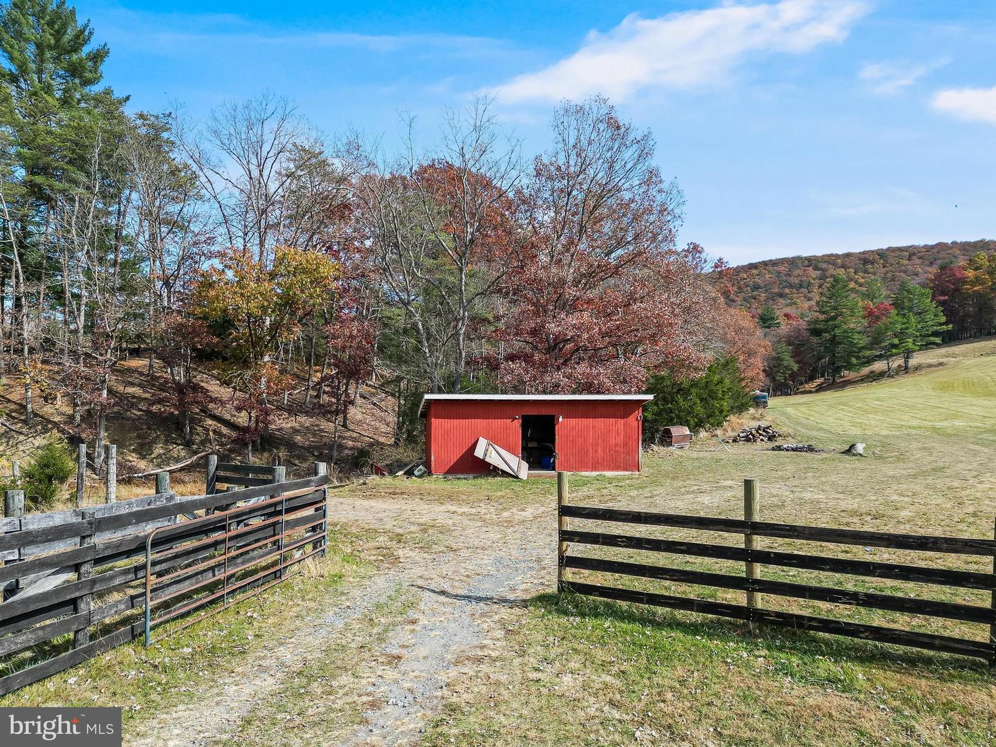 19442 RUNIONS CREEK RD, BROADWAY, Virginia 22815, 4 Bedrooms Bedrooms, ,1 BathroomBathrooms,Residential,For sale,19442 RUNIONS CREEK RD,VARO2002676 MLS # VARO2002676 19442 RUNIONS CREEK RD, BROADWAY, Virginia 22815, 4 Bedrooms Bedrooms, ,1 BathroomBathrooms,Residential,For sale,19442 RUNIONS CREEK RD,VARO2002676 MLS # VARO2002676