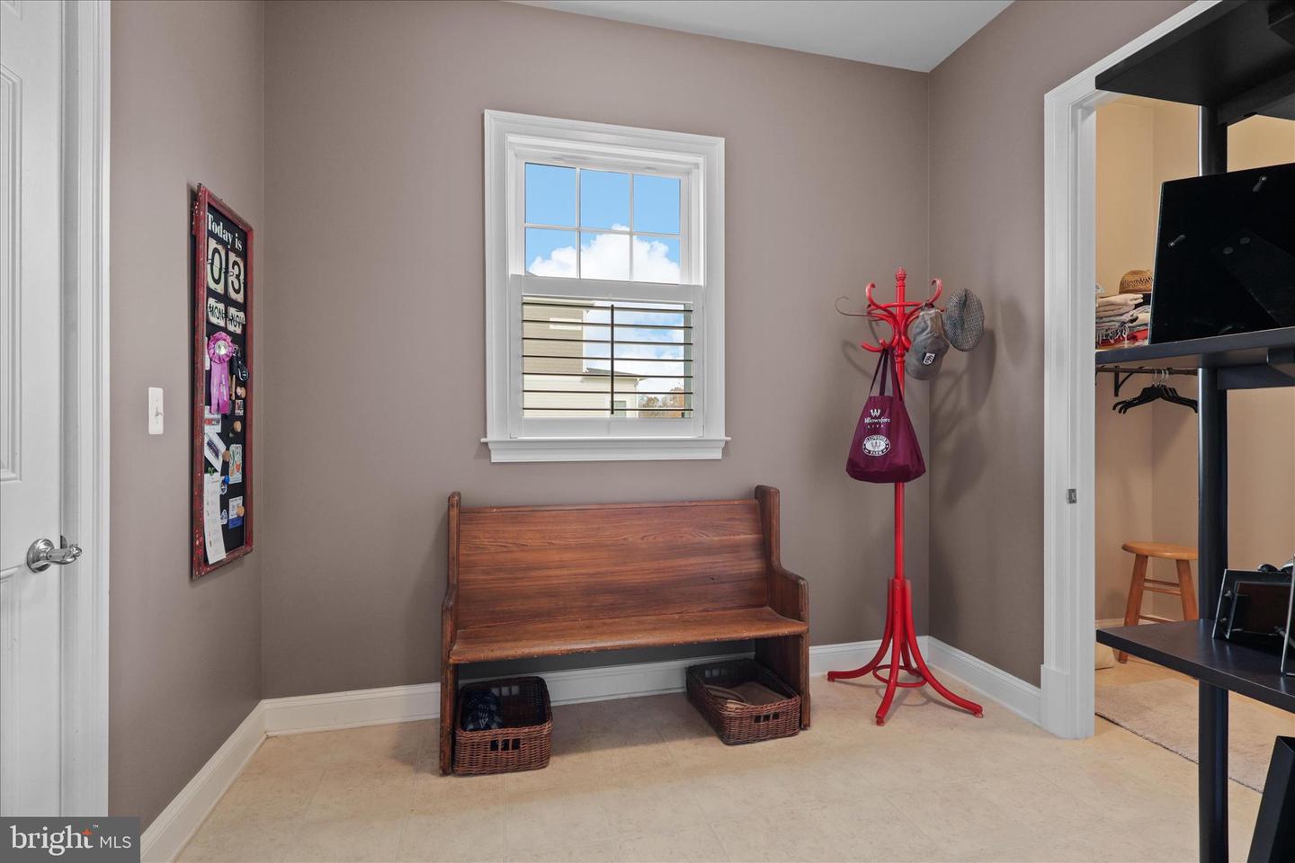 25970 LIQUIDAMBAR LN, ALDIE, Virginia 20105, 5 Bedrooms Bedrooms, ,4 BathroomsBathrooms,Residential,For sale,25970 LIQUIDAMBAR LN,VALO2110112 MLS # VALO2110112 25970 LIQUIDAMBAR LN, ALDIE, Virginia 20105, 5 Bedrooms Bedrooms, ,4 BathroomsBathrooms,Residential,For sale,25970 LIQUIDAMBAR LN,VALO2110112 MLS # VALO2110112