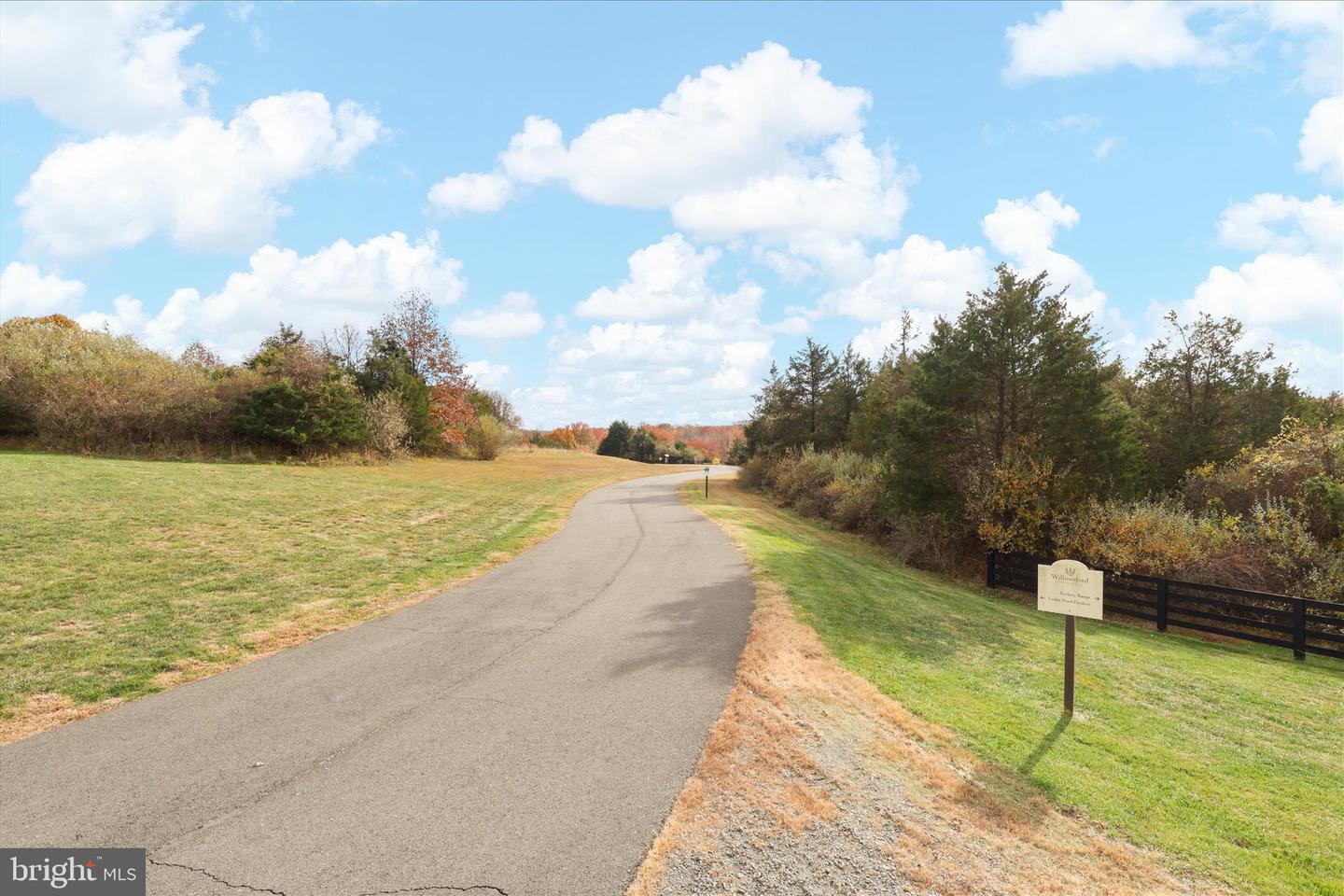 25970 LIQUIDAMBAR LN, ALDIE, Virginia 20105, 5 Bedrooms Bedrooms, ,4 BathroomsBathrooms,Residential,For sale,25970 LIQUIDAMBAR LN,VALO2110112 MLS # VALO2110112 25970 LIQUIDAMBAR LN, ALDIE, Virginia 20105, 5 Bedrooms Bedrooms, ,4 BathroomsBathrooms,Residential,For sale,25970 LIQUIDAMBAR LN,VALO2110112 MLS # VALO2110112