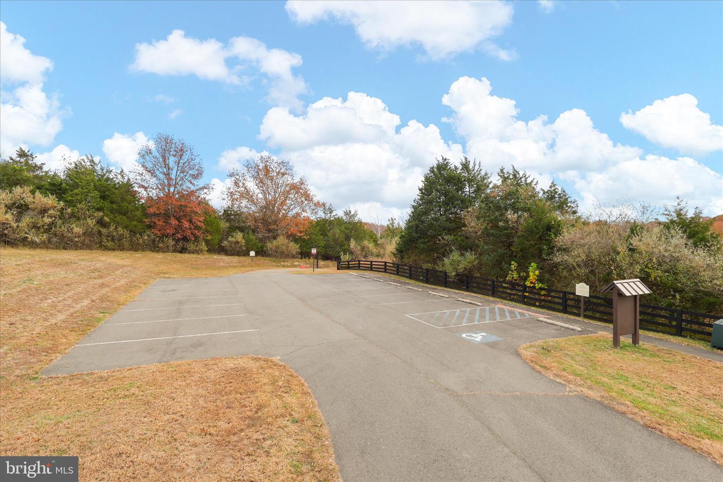 25970 LIQUIDAMBAR LN, ALDIE, Virginia 20105, 5 Bedrooms Bedrooms, ,4 BathroomsBathrooms,Residential,For sale,25970 LIQUIDAMBAR LN,VALO2110112 MLS # VALO2110112 25970 LIQUIDAMBAR LN, ALDIE, Virginia 20105, 5 Bedrooms Bedrooms, ,4 BathroomsBathrooms,Residential,For sale,25970 LIQUIDAMBAR LN,VALO2110112 MLS # VALO2110112