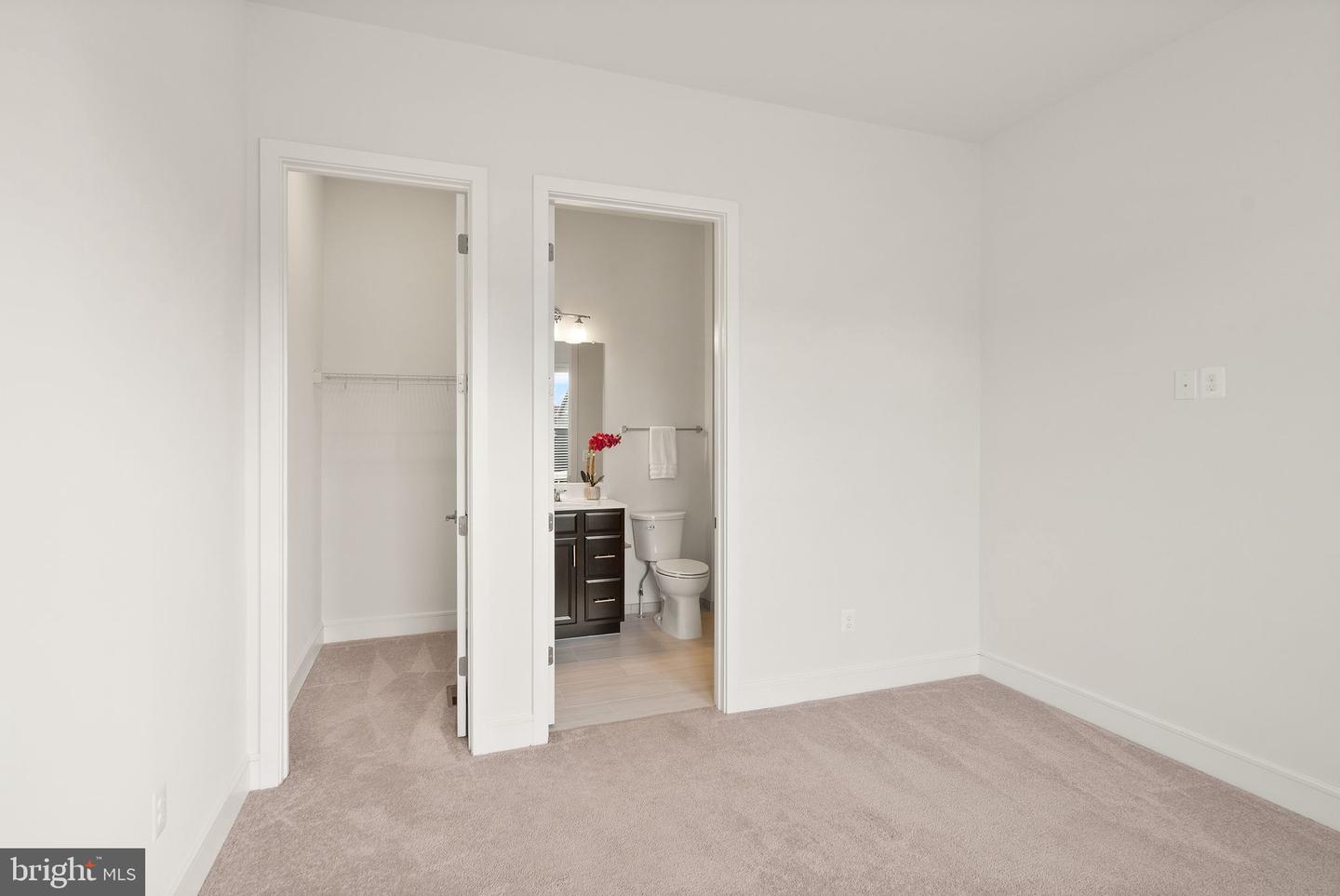 23751 ALTON RIDGE PL, ALDIE, Virginia 20105, 6 Bedrooms Bedrooms, 21 Rooms Rooms,5 BathroomsBathrooms,Residential,For sale,23751 ALTON RIDGE PL,VALO2110114 MLS # VALO2110114 23751 ALTON RIDGE PL, ALDIE, Virginia 20105, 6 Bedrooms Bedrooms, 21 Rooms Rooms,5 BathroomsBathrooms,Residential,For sale,23751 ALTON RIDGE PL,VALO2110114 MLS # VALO2110114