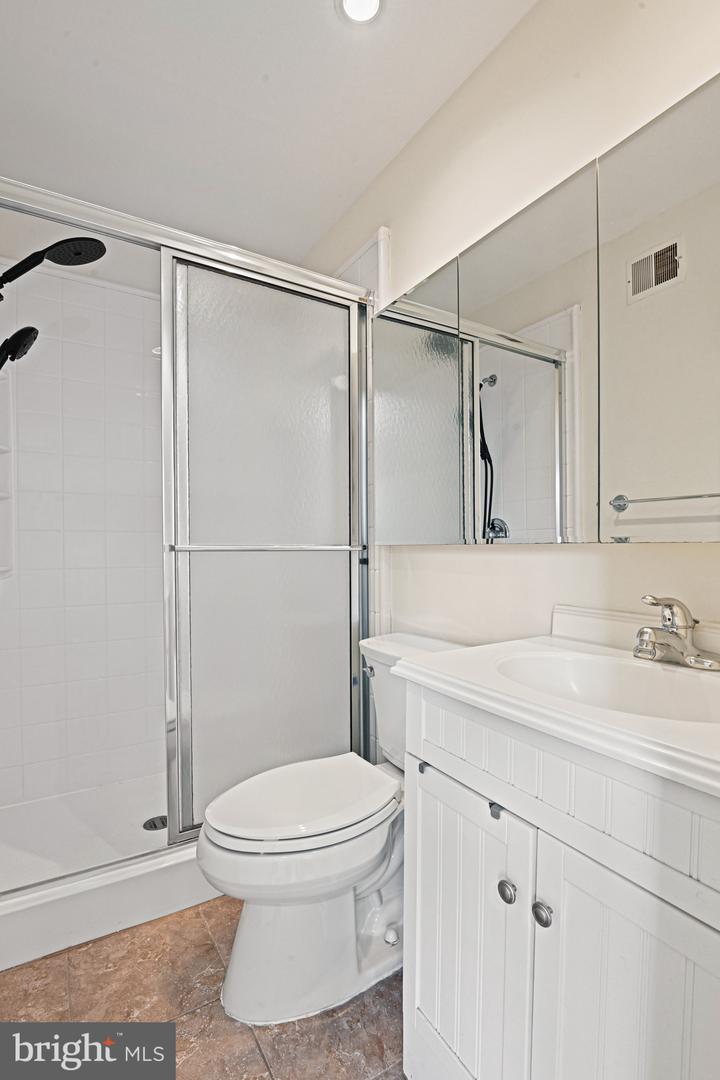 3175 STONEHURST DR, FAIRFAX, Virginia 22031, 3 Bedrooms Bedrooms, 7 Rooms Rooms,2 BathroomsBathrooms,Residential,For sale,3175 STONEHURST DR,VAFX2277054 MLS # VAFX2277054 3175 STONEHURST DR, FAIRFAX, Virginia 22031, 3 Bedrooms Bedrooms, 7 Rooms Rooms,2 BathroomsBathrooms,Residential,For sale,3175 STONEHURST DR,VAFX2277054 MLS # VAFX2277054