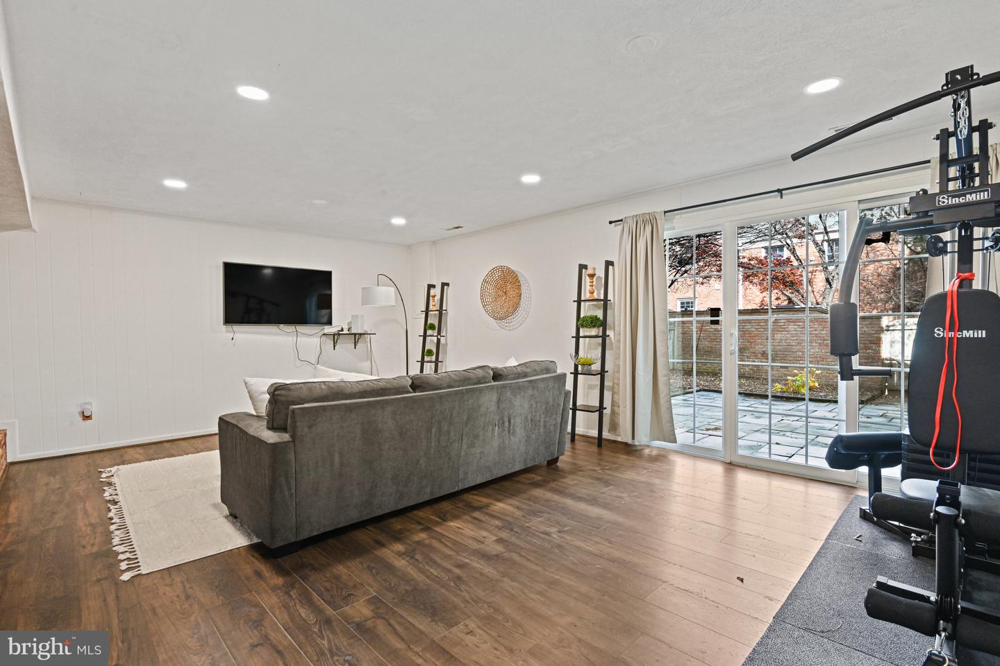 3175 STONEHURST DR, FAIRFAX, Virginia 22031, 3 Bedrooms Bedrooms, 7 Rooms Rooms,2 BathroomsBathrooms,Residential,For sale,3175 STONEHURST DR,VAFX2277054 MLS # VAFX2277054 3175 STONEHURST DR, FAIRFAX, Virginia 22031, 3 Bedrooms Bedrooms, 7 Rooms Rooms,2 BathroomsBathrooms,Residential,For sale,3175 STONEHURST DR,VAFX2277054 MLS # VAFX2277054