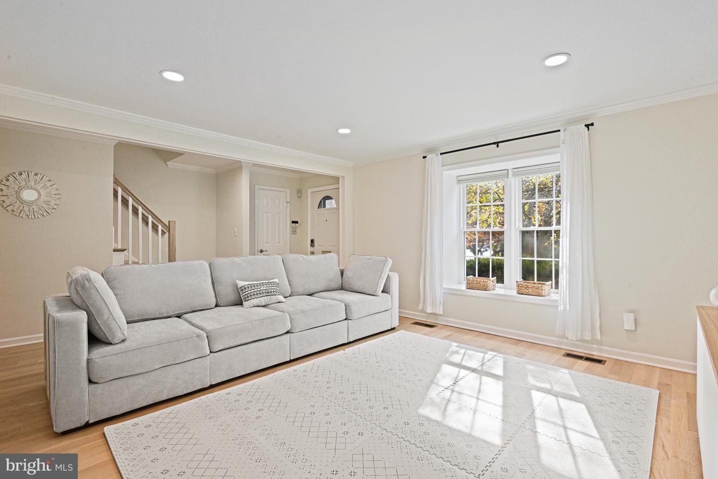 3175 STONEHURST DR, FAIRFAX, Virginia 22031, 3 Bedrooms Bedrooms, 7 Rooms Rooms,2 BathroomsBathrooms,Residential,For sale,3175 STONEHURST DR,VAFX2277054 MLS # VAFX2277054 3175 STONEHURST DR, FAIRFAX, Virginia 22031, 3 Bedrooms Bedrooms, 7 Rooms Rooms,2 BathroomsBathrooms,Residential,For sale,3175 STONEHURST DR,VAFX2277054 MLS # VAFX2277054