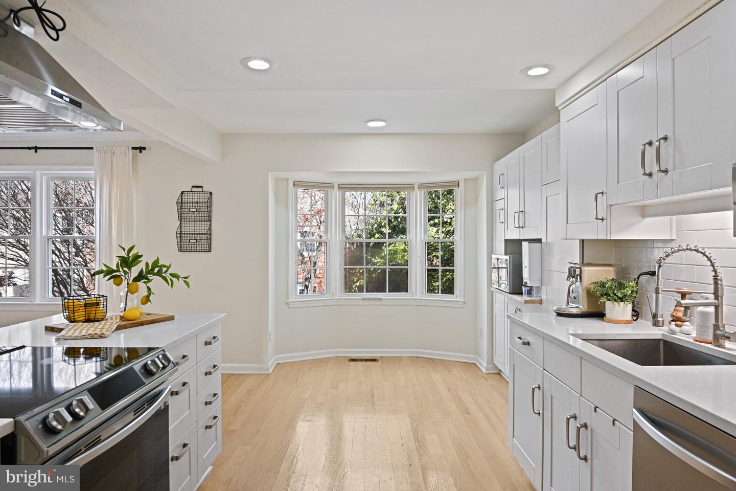 3175 STONEHURST DR, FAIRFAX, Virginia 22031, 3 Bedrooms Bedrooms, 7 Rooms Rooms,2 BathroomsBathrooms,Residential,For sale,3175 STONEHURST DR,VAFX2277054 MLS # VAFX2277054 3175 STONEHURST DR, FAIRFAX, Virginia 22031, 3 Bedrooms Bedrooms, 7 Rooms Rooms,2 BathroomsBathrooms,Residential,For sale,3175 STONEHURST DR,VAFX2277054 MLS # VAFX2277054