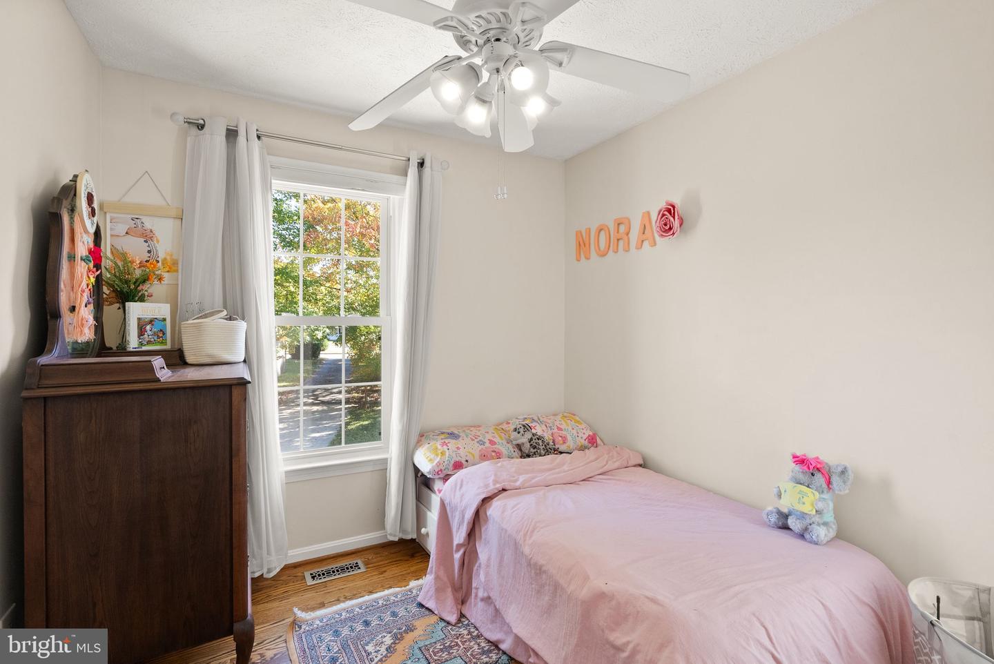 15632 NORTHGATE DR, MONTCLAIR, Virginia 22025, 4 Bedrooms Bedrooms, ,3 BathroomsBathrooms,Residential,For sale,15632 NORTHGATE DR,VAPW2107038 MLS # VAPW2107038 15632 NORTHGATE DR, MONTCLAIR, Virginia 22025, 4 Bedrooms Bedrooms, ,3 BathroomsBathrooms,Residential,For sale,15632 NORTHGATE DR,VAPW2107038 MLS # VAPW2107038