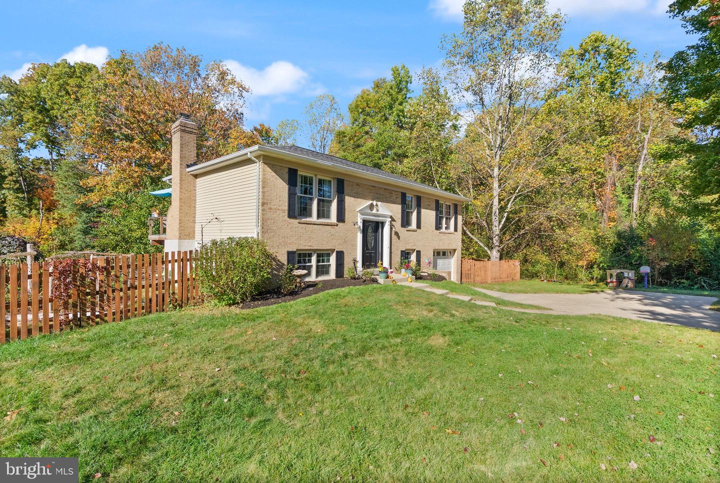 15632 NORTHGATE DR, MONTCLAIR, Virginia 22025, 4 Bedrooms Bedrooms, ,3 BathroomsBathrooms,Residential,For sale,15632 NORTHGATE DR,VAPW2107038 MLS # VAPW2107038 15632 NORTHGATE DR, MONTCLAIR, Virginia 22025, 4 Bedrooms Bedrooms, ,3 BathroomsBathrooms,Residential,For sale,15632 NORTHGATE DR,VAPW2107038 MLS # VAPW2107038