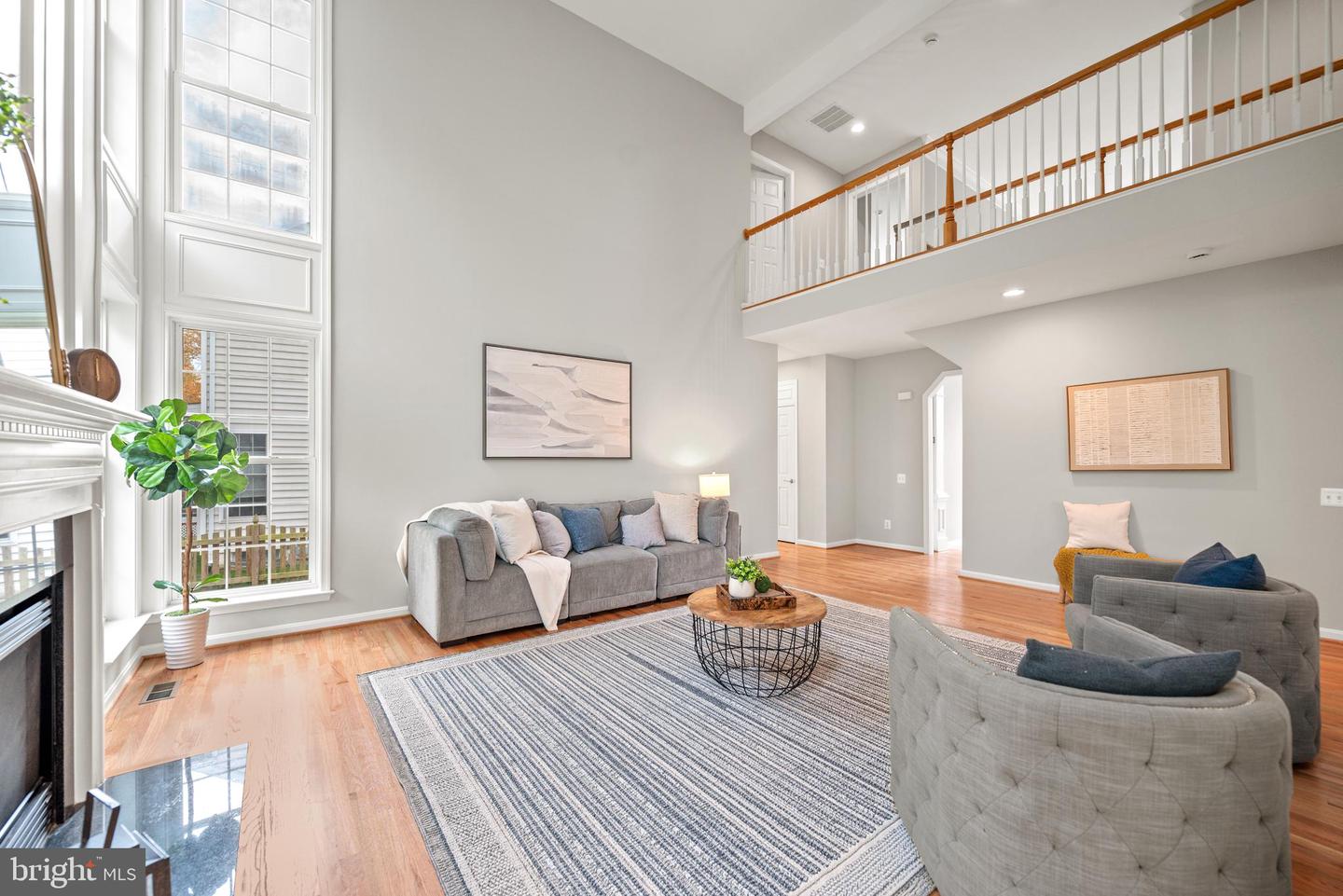 12816 OWENS GLEN DR, FAIRFAX, Virginia 22030, 4 Bedrooms Bedrooms, ,4 BathroomsBathrooms,Residential,For sale,12816 OWENS GLEN DR,VAFX2277112 MLS # VAFX2277112 12816 OWENS GLEN DR, FAIRFAX, Virginia 22030, 4 Bedrooms Bedrooms, ,4 BathroomsBathrooms,Residential,For sale,12816 OWENS GLEN DR,VAFX2277112 MLS # VAFX2277112