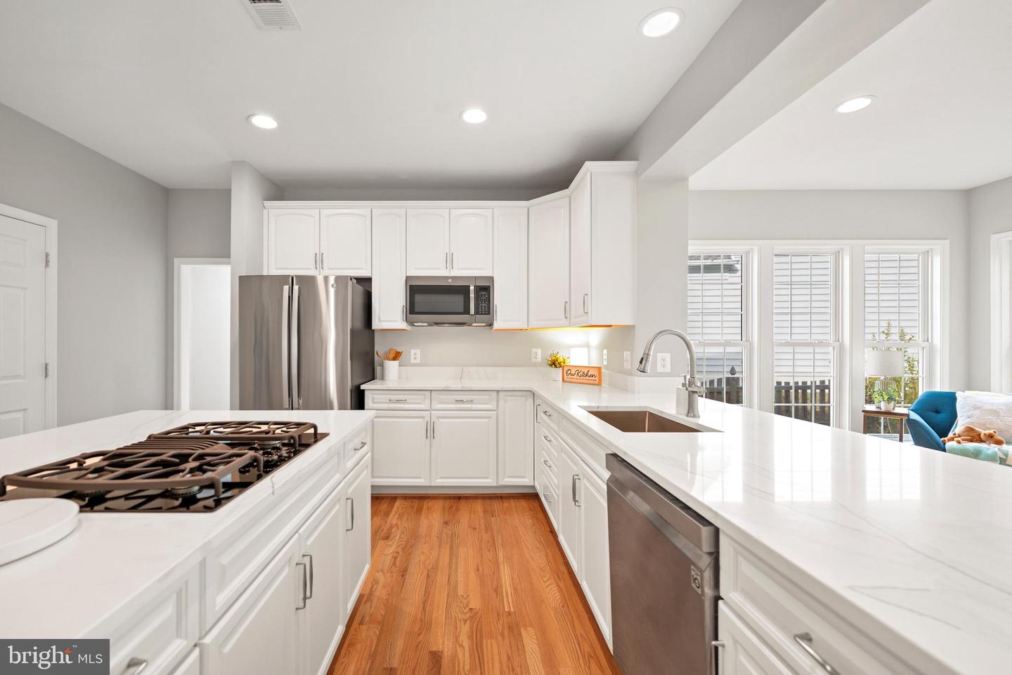 12816 OWENS GLEN DR, FAIRFAX, Virginia 22030, 4 Bedrooms Bedrooms, ,4 BathroomsBathrooms,Residential,For sale,12816 OWENS GLEN DR,VAFX2277112 MLS # VAFX2277112 12816 OWENS GLEN DR, FAIRFAX, Virginia 22030, 4 Bedrooms Bedrooms, ,4 BathroomsBathrooms,Residential,For sale,12816 OWENS GLEN DR,VAFX2277112 MLS # VAFX2277112