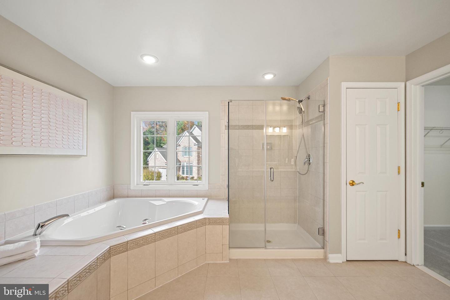 12816 OWENS GLEN DR, FAIRFAX, Virginia 22030, 4 Bedrooms Bedrooms, ,4 BathroomsBathrooms,Residential,For sale,12816 OWENS GLEN DR,VAFX2277112 MLS # VAFX2277112 12816 OWENS GLEN DR, FAIRFAX, Virginia 22030, 4 Bedrooms Bedrooms, ,4 BathroomsBathrooms,Residential,For sale,12816 OWENS GLEN DR,VAFX2277112 MLS # VAFX2277112