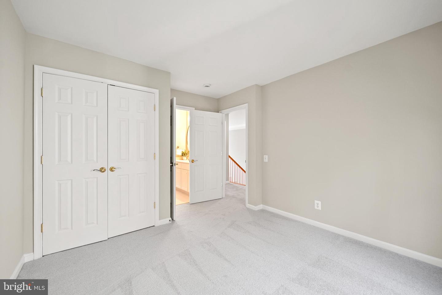 12816 OWENS GLEN DR, FAIRFAX, Virginia 22030, 4 Bedrooms Bedrooms, ,4 BathroomsBathrooms,Residential,For sale,12816 OWENS GLEN DR,VAFX2277112 MLS # VAFX2277112 12816 OWENS GLEN DR, FAIRFAX, Virginia 22030, 4 Bedrooms Bedrooms, ,4 BathroomsBathrooms,Residential,For sale,12816 OWENS GLEN DR,VAFX2277112 MLS # VAFX2277112