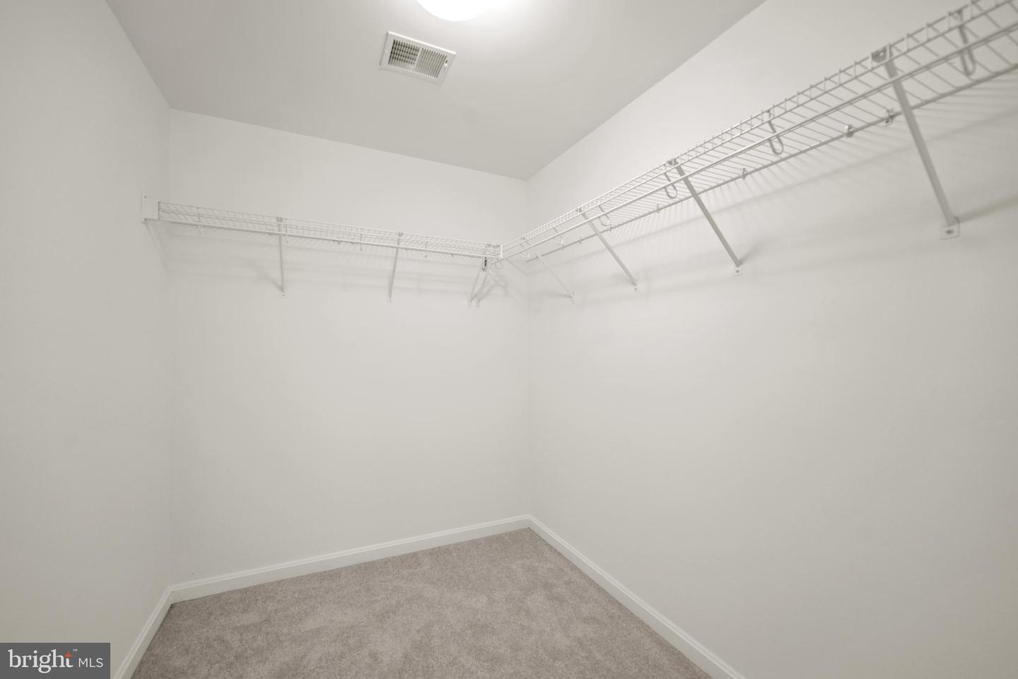 12816 OWENS GLEN DR, FAIRFAX, Virginia 22030, 4 Bedrooms Bedrooms, ,4 BathroomsBathrooms,Residential,For sale,12816 OWENS GLEN DR,VAFX2277112 MLS # VAFX2277112 12816 OWENS GLEN DR, FAIRFAX, Virginia 22030, 4 Bedrooms Bedrooms, ,4 BathroomsBathrooms,Residential,For sale,12816 OWENS GLEN DR,VAFX2277112 MLS # VAFX2277112