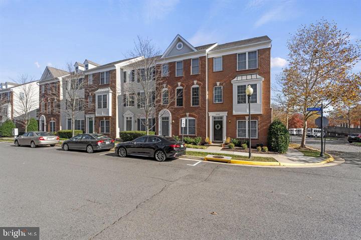 25390 SHIPLEY TER, CHANTILLY, Virginia 20152, 3 Bedrooms Bedrooms, ,3 BathroomsBathrooms,Residential,For sale,25390 SHIPLEY TER,VALO2110314 MLS # VALO2110314 25390 SHIPLEY TER, CHANTILLY, Virginia 20152, 3 Bedrooms Bedrooms, ,3 BathroomsBathrooms,Residential,For sale,25390 SHIPLEY TER,VALO2110314 MLS # VALO2110314