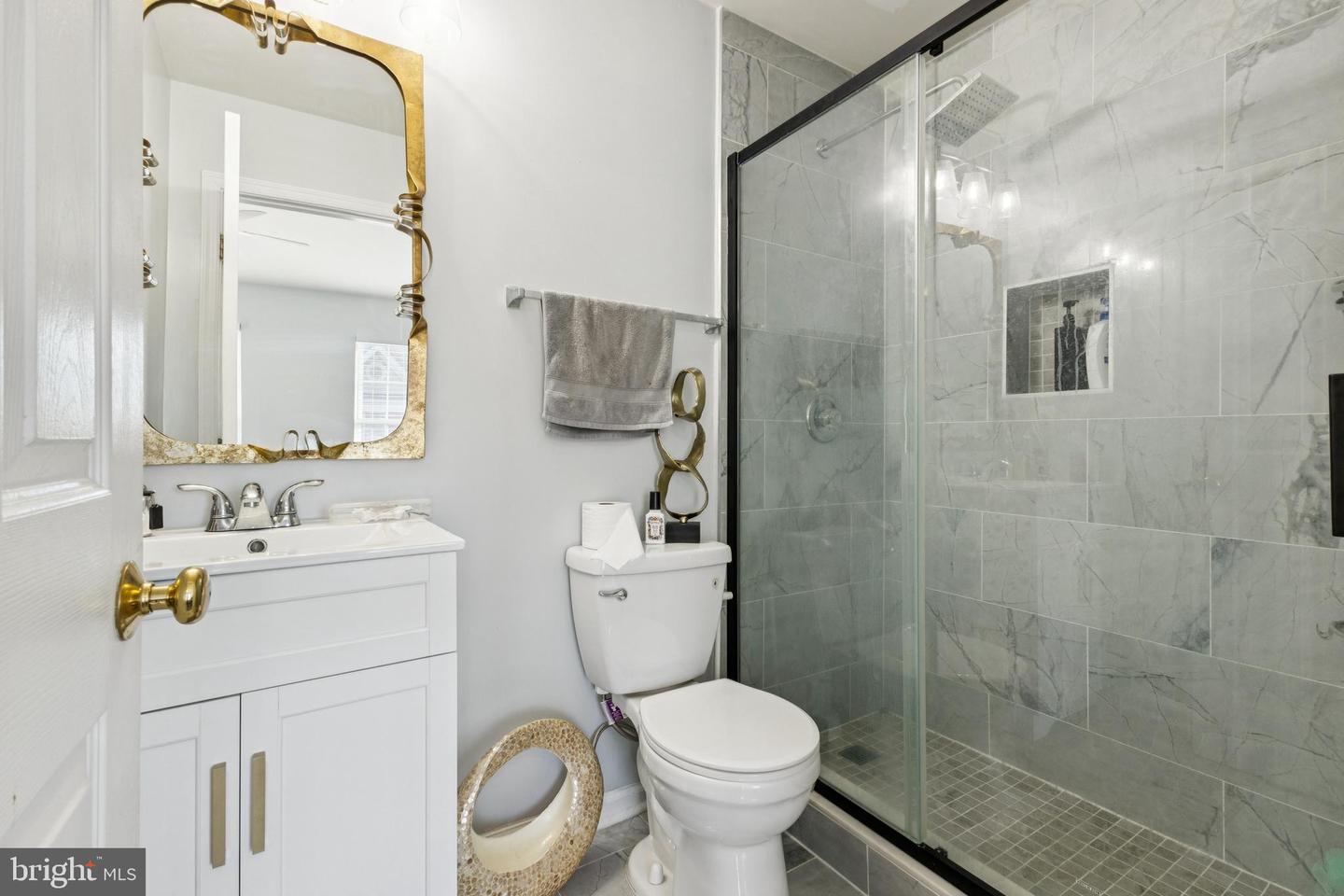 25390 SHIPLEY TER, CHANTILLY, Virginia 20152, 3 Bedrooms Bedrooms, ,3 BathroomsBathrooms,Residential,For sale,25390 SHIPLEY TER,VALO2110314 MLS # VALO2110314 25390 SHIPLEY TER, CHANTILLY, Virginia 20152, 3 Bedrooms Bedrooms, ,3 BathroomsBathrooms,Residential,For sale,25390 SHIPLEY TER,VALO2110314 MLS # VALO2110314