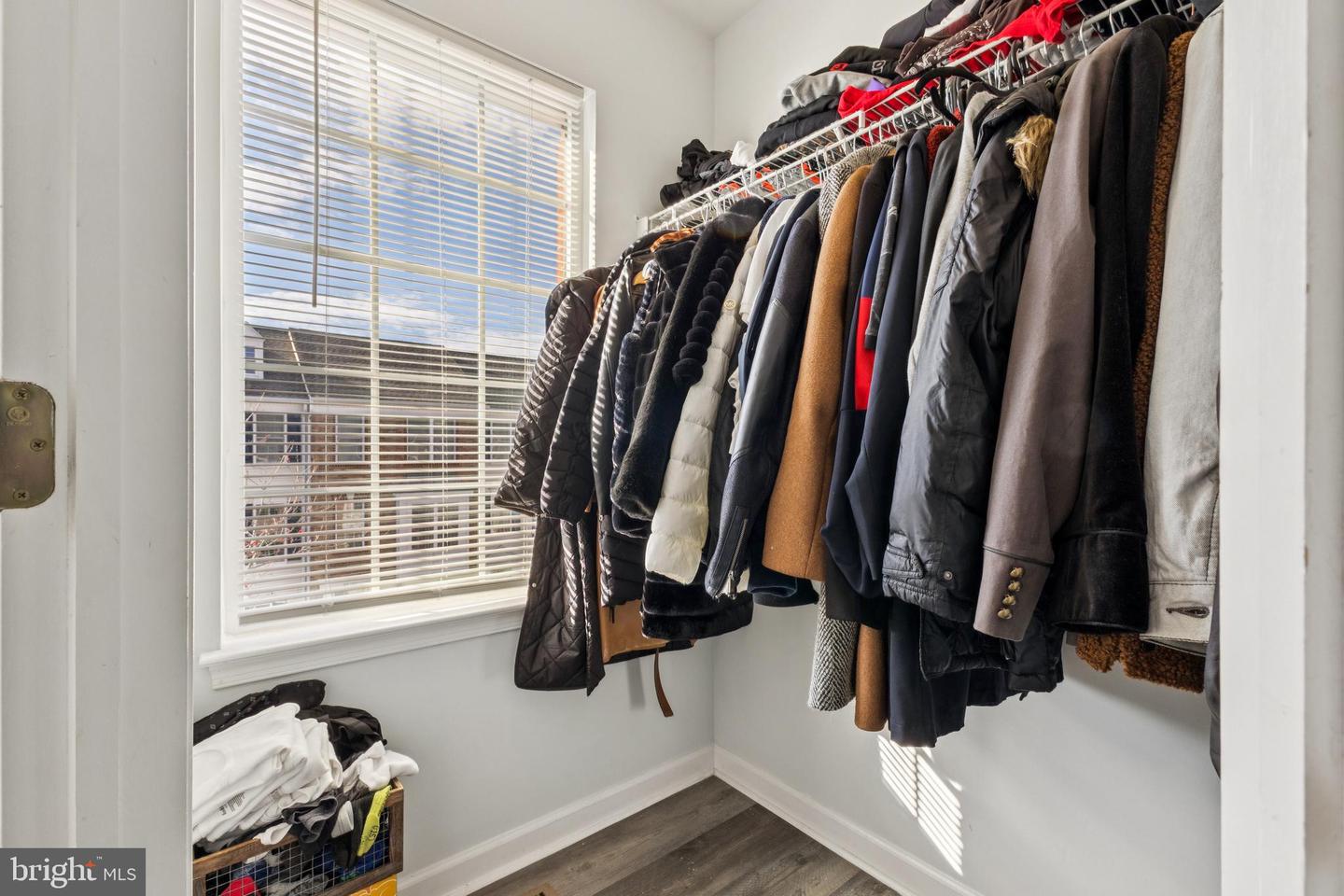 25390 SHIPLEY TER, CHANTILLY, Virginia 20152, 3 Bedrooms Bedrooms, ,3 BathroomsBathrooms,Residential,For sale,25390 SHIPLEY TER,VALO2110314 MLS # VALO2110314 25390 SHIPLEY TER, CHANTILLY, Virginia 20152, 3 Bedrooms Bedrooms, ,3 BathroomsBathrooms,Residential,For sale,25390 SHIPLEY TER,VALO2110314 MLS # VALO2110314