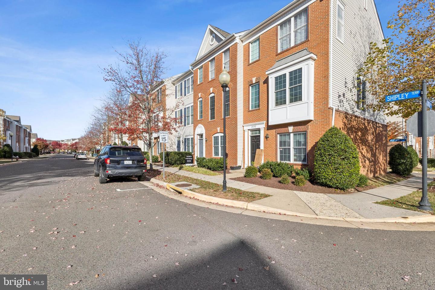 25390 SHIPLEY TER, CHANTILLY, Virginia 20152, 3 Bedrooms Bedrooms, ,3 BathroomsBathrooms,Residential,For sale,25390 SHIPLEY TER,VALO2110314 MLS # VALO2110314 25390 SHIPLEY TER, CHANTILLY, Virginia 20152, 3 Bedrooms Bedrooms, ,3 BathroomsBathrooms,Residential,For sale,25390 SHIPLEY TER,VALO2110314 MLS # VALO2110314