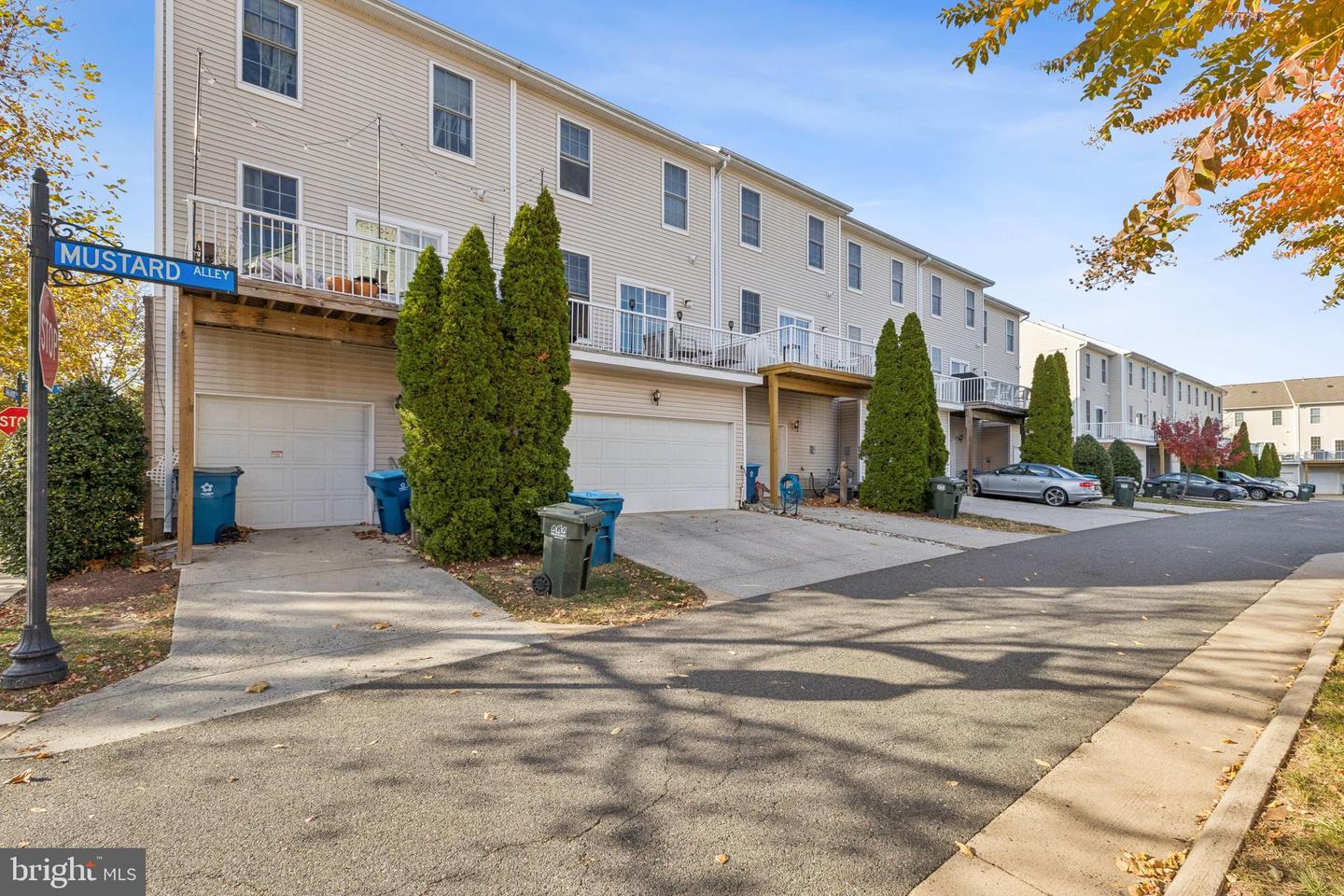 25390 SHIPLEY TER, CHANTILLY, Virginia 20152, 3 Bedrooms Bedrooms, ,3 BathroomsBathrooms,Residential,For sale,25390 SHIPLEY TER,VALO2110314 MLS # VALO2110314 25390 SHIPLEY TER, CHANTILLY, Virginia 20152, 3 Bedrooms Bedrooms, ,3 BathroomsBathrooms,Residential,For sale,25390 SHIPLEY TER,VALO2110314 MLS # VALO2110314