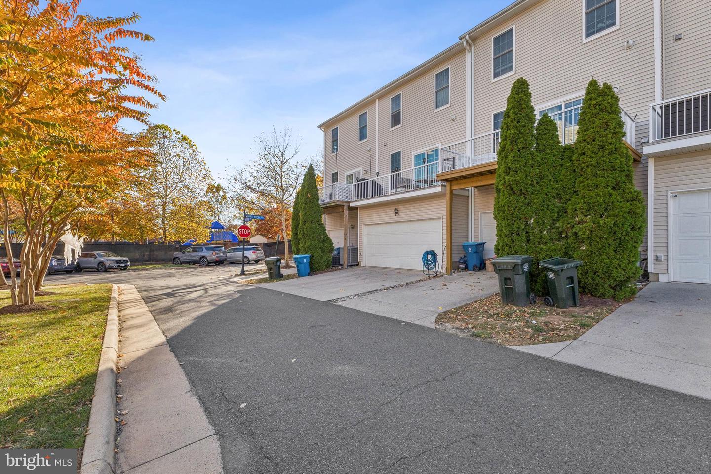 25390 SHIPLEY TER, CHANTILLY, Virginia 20152, 3 Bedrooms Bedrooms, ,3 BathroomsBathrooms,Residential,For sale,25390 SHIPLEY TER,VALO2110314 MLS # VALO2110314 25390 SHIPLEY TER, CHANTILLY, Virginia 20152, 3 Bedrooms Bedrooms, ,3 BathroomsBathrooms,Residential,For sale,25390 SHIPLEY TER,VALO2110314 MLS # VALO2110314