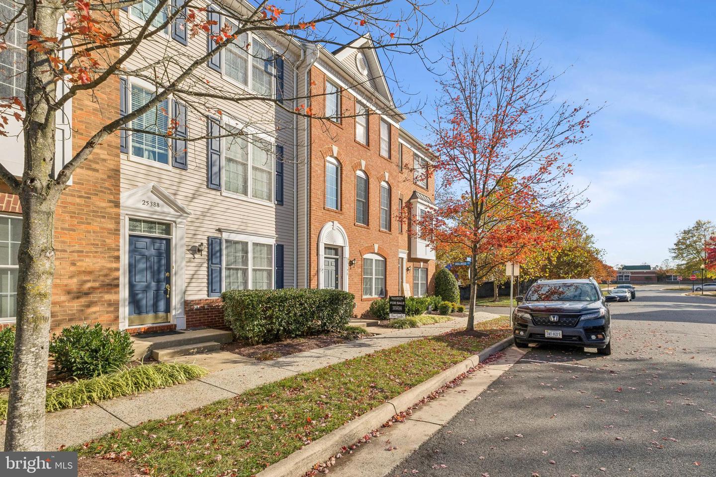 25390 SHIPLEY TER, CHANTILLY, Virginia 20152, 3 Bedrooms Bedrooms, ,3 BathroomsBathrooms,Residential,For sale,25390 SHIPLEY TER,VALO2110314 MLS # VALO2110314 25390 SHIPLEY TER, CHANTILLY, Virginia 20152, 3 Bedrooms Bedrooms, ,3 BathroomsBathrooms,Residential,For sale,25390 SHIPLEY TER,VALO2110314 MLS # VALO2110314