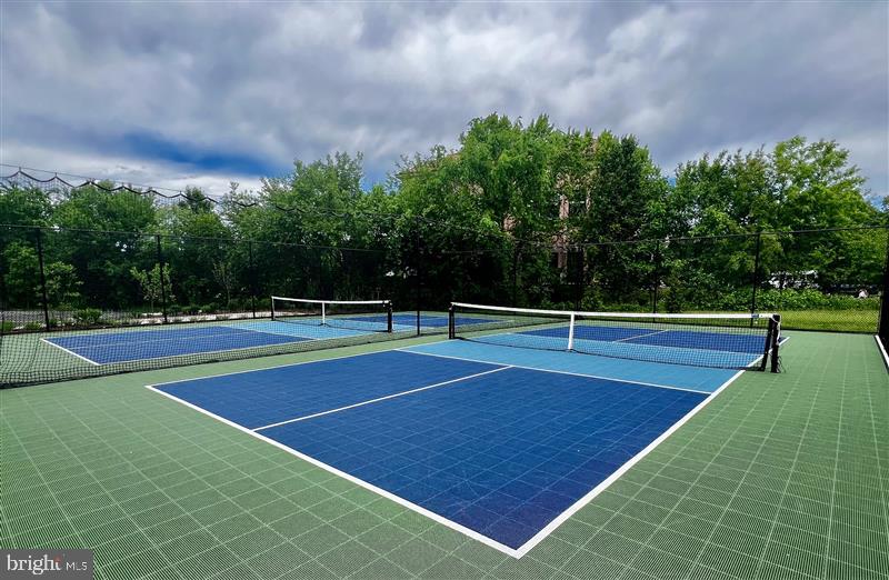 25390 SHIPLEY TER, CHANTILLY, Virginia 20152, 3 Bedrooms Bedrooms, ,3 BathroomsBathrooms,Residential,For sale,25390 SHIPLEY TER,VALO2110314 MLS # VALO2110314 25390 SHIPLEY TER, CHANTILLY, Virginia 20152, 3 Bedrooms Bedrooms, ,3 BathroomsBathrooms,Residential,For sale,25390 SHIPLEY TER,VALO2110314 MLS # VALO2110314