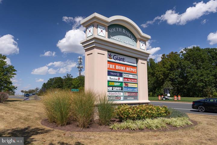 25390 SHIPLEY TER, CHANTILLY, Virginia 20152, 3 Bedrooms Bedrooms, ,3 BathroomsBathrooms,Residential,For sale,25390 SHIPLEY TER,VALO2110314 MLS # VALO2110314 25390 SHIPLEY TER, CHANTILLY, Virginia 20152, 3 Bedrooms Bedrooms, ,3 BathroomsBathrooms,Residential,For sale,25390 SHIPLEY TER,VALO2110314 MLS # VALO2110314