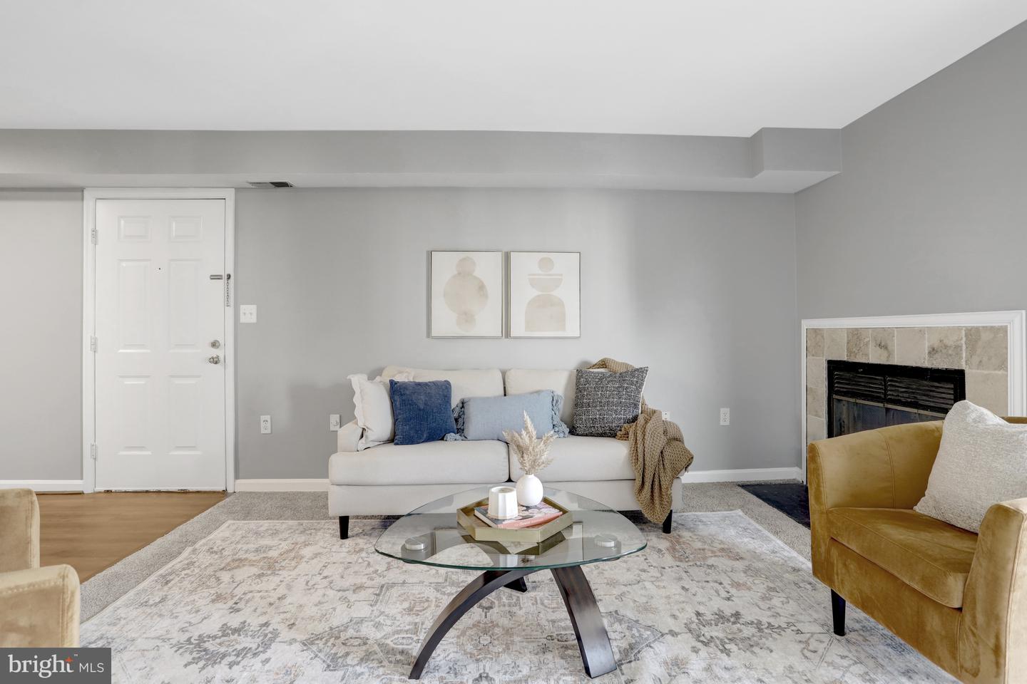 6902 MARY CAROLINE CIR #E, ALEXANDRIA, Virginia 22310, 1 Bedroom Bedrooms, ,1 BathroomBathrooms,Residential,For sale,6902 MARY CAROLINE CIR #E,VAFX2277188 MLS # VAFX2277188 6902 MARY CAROLINE CIR #E, ALEXANDRIA, Virginia 22310, 1 Bedroom Bedrooms, ,1 BathroomBathrooms,Residential,For sale,6902 MARY CAROLINE CIR #E,VAFX2277188 MLS # VAFX2277188