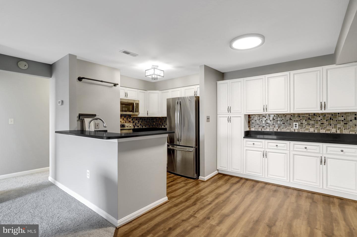 6902 MARY CAROLINE CIR #E, ALEXANDRIA, Virginia 22310, 1 Bedroom Bedrooms, ,1 BathroomBathrooms,Residential,For sale,6902 MARY CAROLINE CIR #E,VAFX2277188 MLS # VAFX2277188 6902 MARY CAROLINE CIR #E, ALEXANDRIA, Virginia 22310, 1 Bedroom Bedrooms, ,1 BathroomBathrooms,Residential,For sale,6902 MARY CAROLINE CIR #E,VAFX2277188 MLS # VAFX2277188