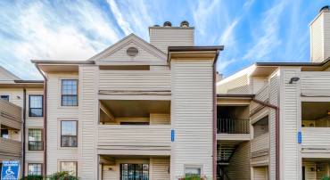 6902 MARY CAROLINE CIR #E, ALEXANDRIA, Virginia 22310, 1 Bedroom Bedrooms, ,1 BathroomBathrooms,Residential,For sale,6902 MARY CAROLINE CIR #E,VAFX2277188 MLS # VAFX2277188