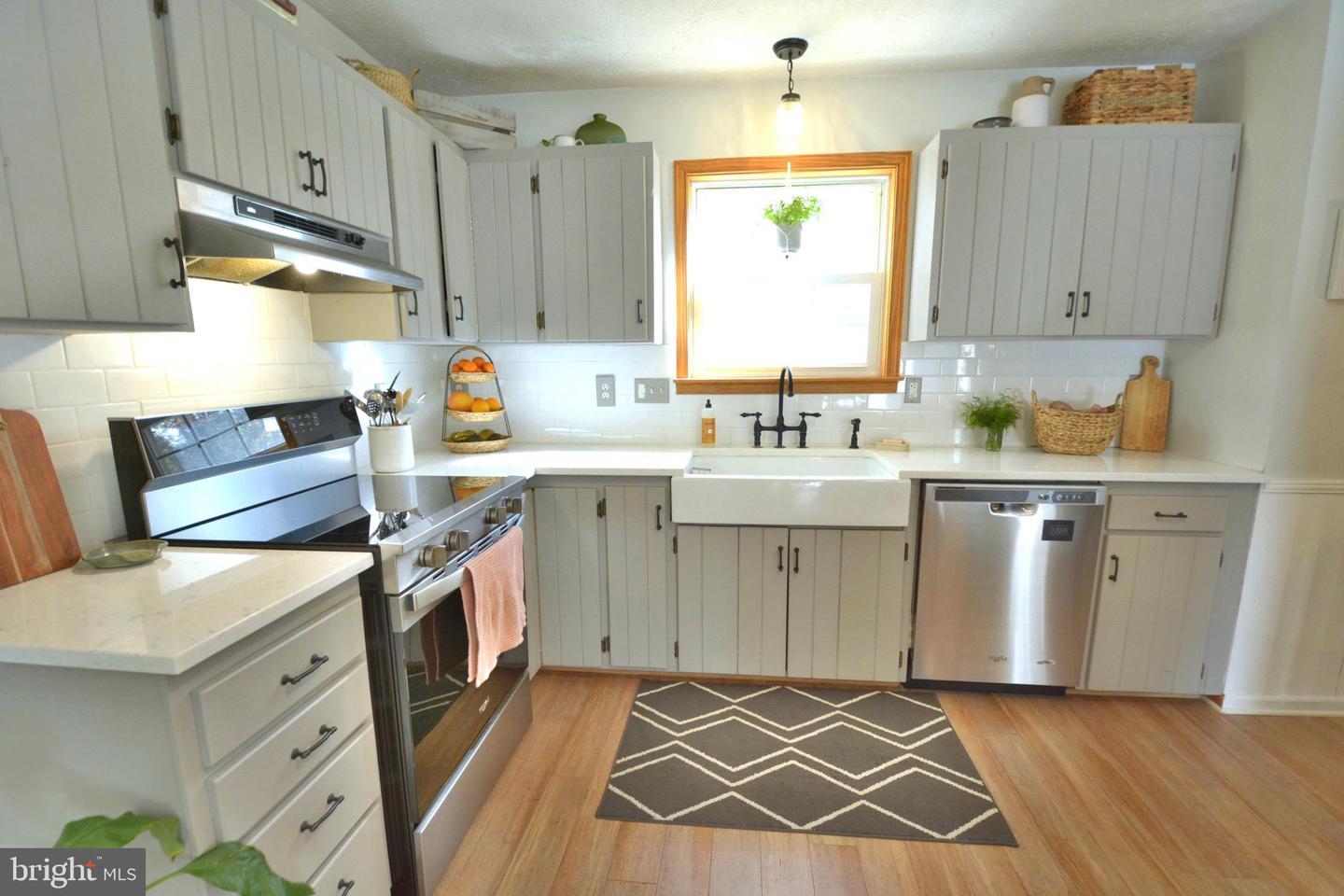 160 COUNTRY SQUIRE LN, WINCHESTER, Virginia 22603, 3 Bedrooms Bedrooms, ,3 BathroomsBathrooms,Residential,For sale,160 COUNTRY SQUIRE LN,VAFV2037788 MLS # VAFV2037788 160 COUNTRY SQUIRE LN, WINCHESTER, Virginia 22603, 3 Bedrooms Bedrooms, ,3 BathroomsBathrooms,Residential,For sale,160 COUNTRY SQUIRE LN,VAFV2037788 MLS # VAFV2037788