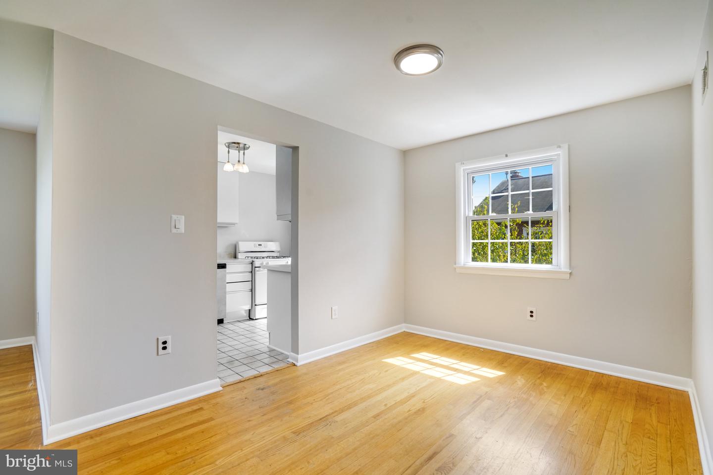 706 N CLEVELAND ST, ARLINGTON, Virginia 22201, 6 Bedrooms Bedrooms, ,3 BathroomsBathrooms,Residential,For sale,706 N CLEVELAND ST,VAAR2065616 MLS # VAAR2065616 706 N CLEVELAND ST, ARLINGTON, Virginia 22201, 6 Bedrooms Bedrooms, ,3 BathroomsBathrooms,Residential,For sale,706 N CLEVELAND ST,VAAR2065616 MLS # VAAR2065616