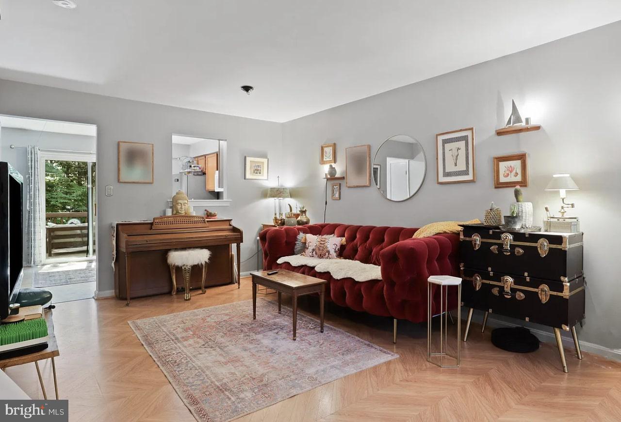 5680 WHITE DOVE LN, CLIFTON, Virginia 20124, 2 Bedrooms Bedrooms, ,3 BathroomsBathrooms,Residential,For sale,5680 WHITE DOVE LN,VAFX2277264 MLS # VAFX2277264 5680 WHITE DOVE LN, CLIFTON, Virginia 20124, 2 Bedrooms Bedrooms, ,3 BathroomsBathrooms,Residential,For sale,5680 WHITE DOVE LN,VAFX2277264 MLS # VAFX2277264